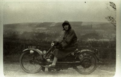 Scott - Lady motorcyclist